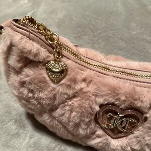 Shoulder Bag: Juicy Couture